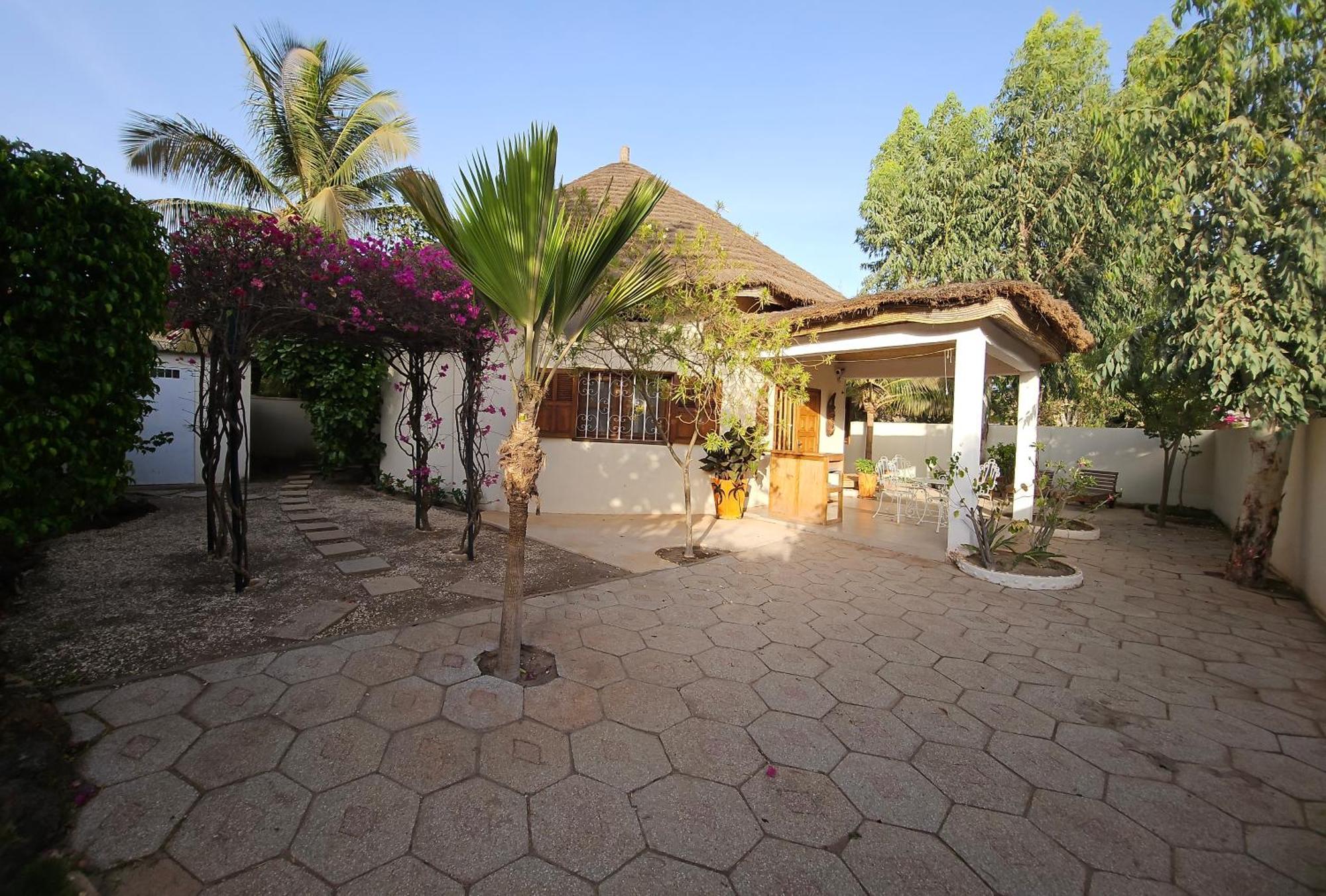 Villa My Moon - En Bord De Mer Au Coeur De Saly Dış mekan fotoğraf